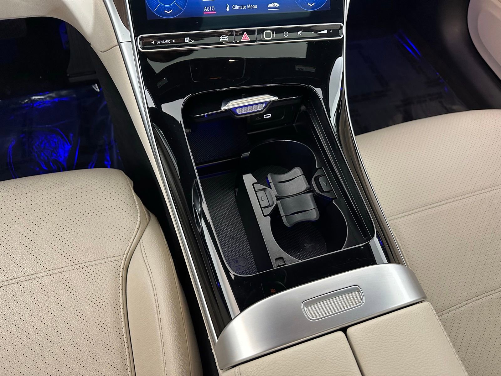 Used 2023 Mercedes-Benz C 300 4MATIC Sedan image 14