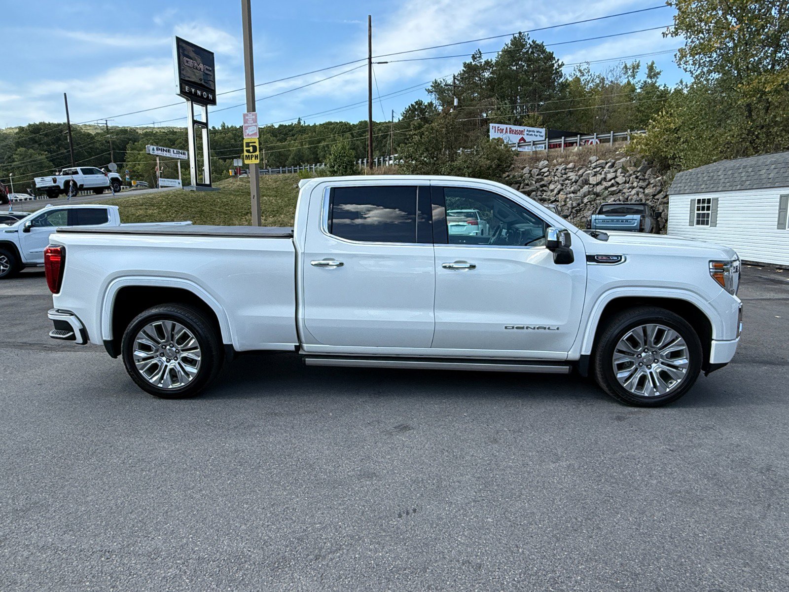 Certified 2020 GMC Sierra 1500 Denali w/ Denali Ultimate Package image 6