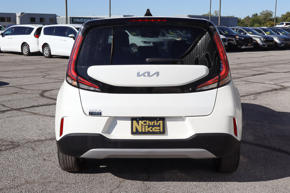Used 2024 Kia Soul LX w/ Option Group 015 image 5