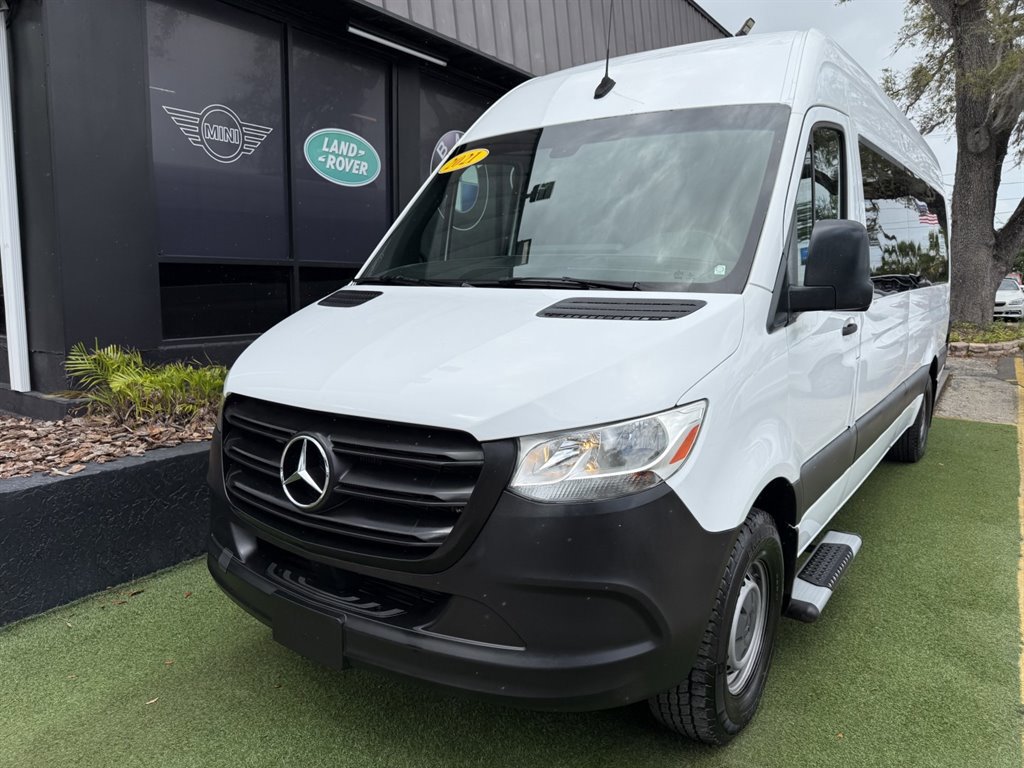 Used 2021 Mercedes-Benz Sprinter 2500 image 1
