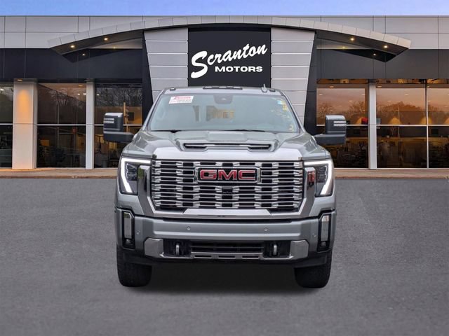 Used 2024 GMC Sierra 2500 Denali w/ Denali Reserve Package AWD/4WD image 8