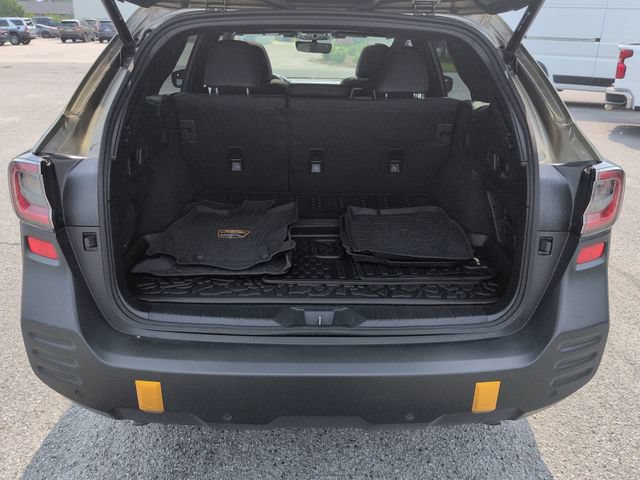 Certified 2025 Subaru Outback Wilderness AWD/4WD image 36