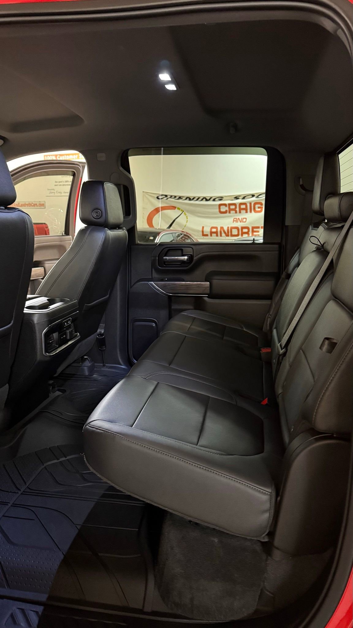 Used 2020 Chevrolet Silverado 2500 LTZ w/ LTZ Convenience Package image 33