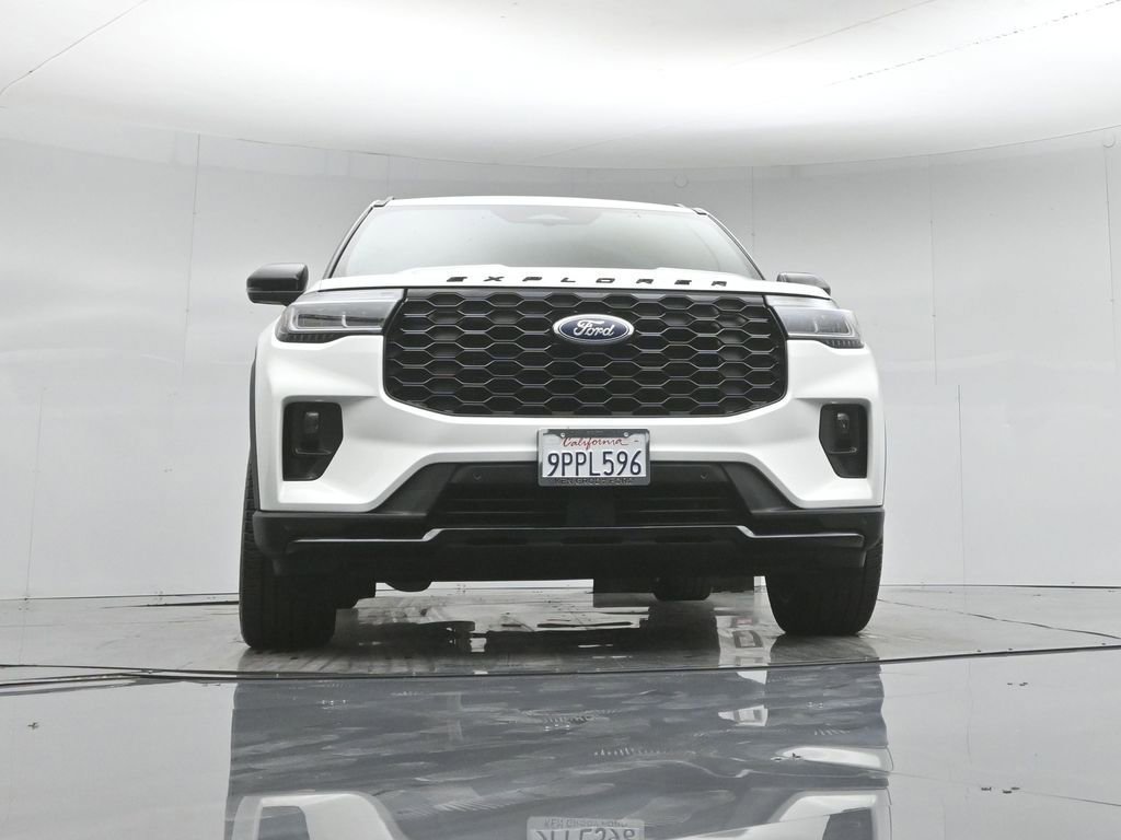 Used 2025 Ford Explorer ST-Line w/ Premium Package RWD image 49