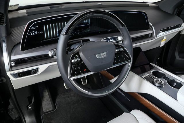 New 2026 Cadillac Vistiq Luxury image 4