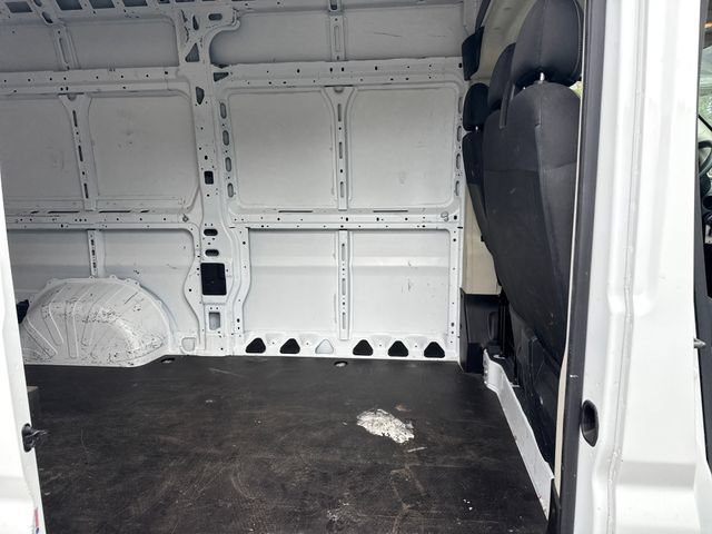 Used 2021 RAM ProMaster 2500 w/ Convenience Group FWD image 10