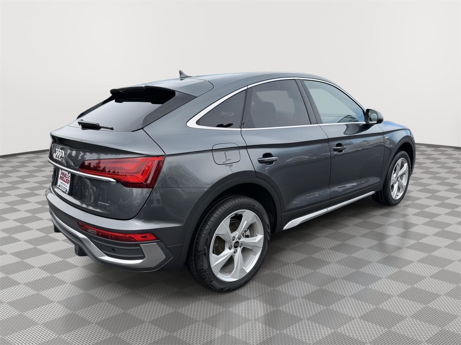 Used 2025 Audi Q5 2.0T Premium image 6