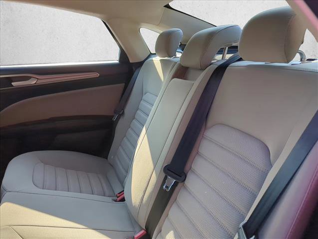 Used 2018 Ford Fusion S image 18