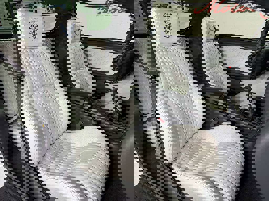 Used 1999 Pontiac Firebird Formula image 21