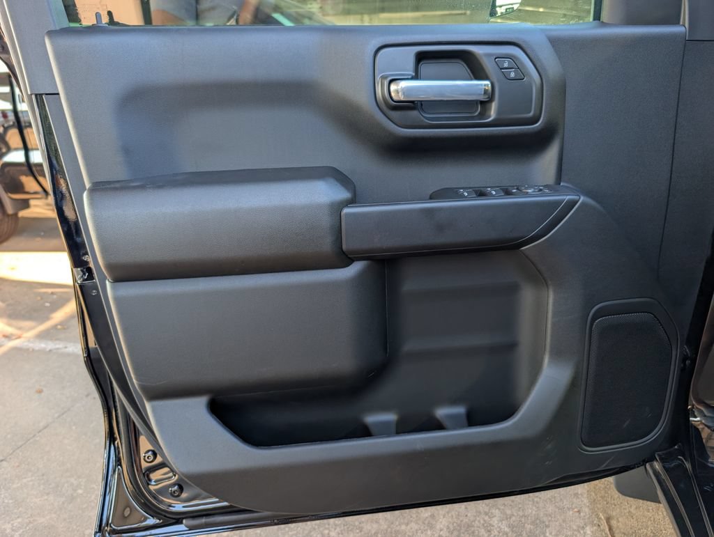 New 2026 Chevrolet Silverado 1500 Custom w/ LPO, Dark Essentials Package RWD image 12