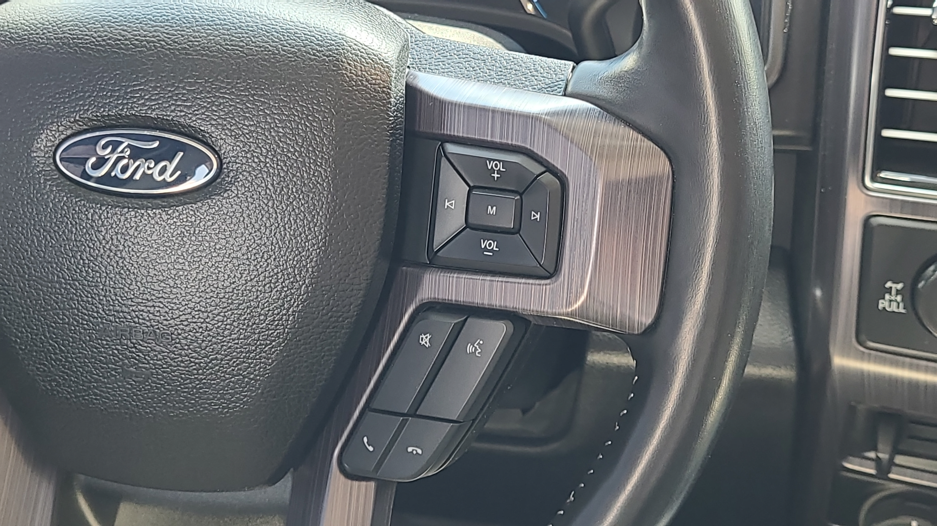 Certified 2021 Ford F350 Limited AWD/4WD image 13