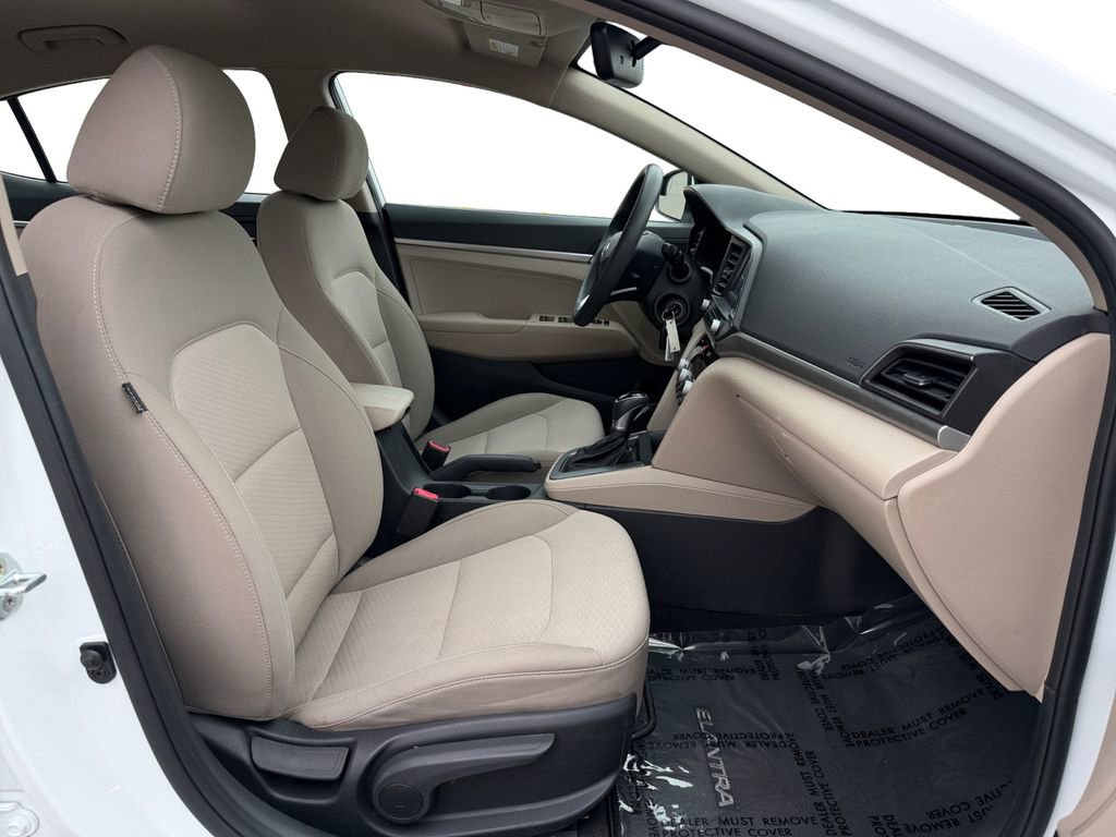 Used 2020 Hyundai Elantra SE w/ Cargo Package (C1) image 18