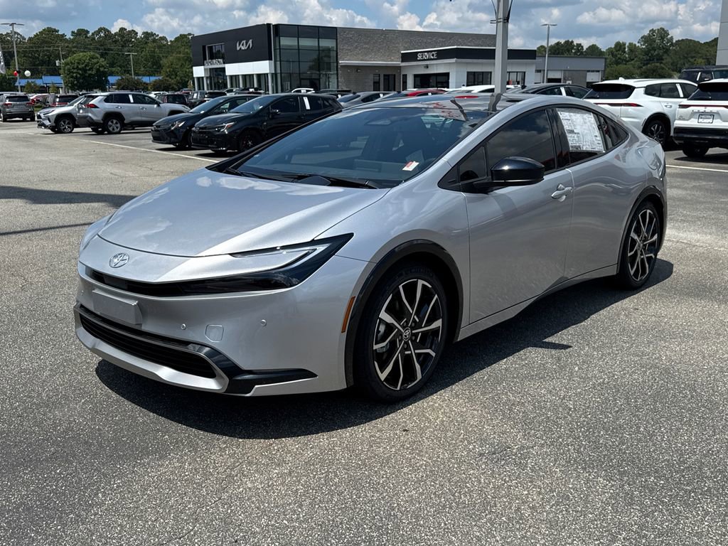 New 2025 Toyota Prius Plug-In Hybrid FWD image 7