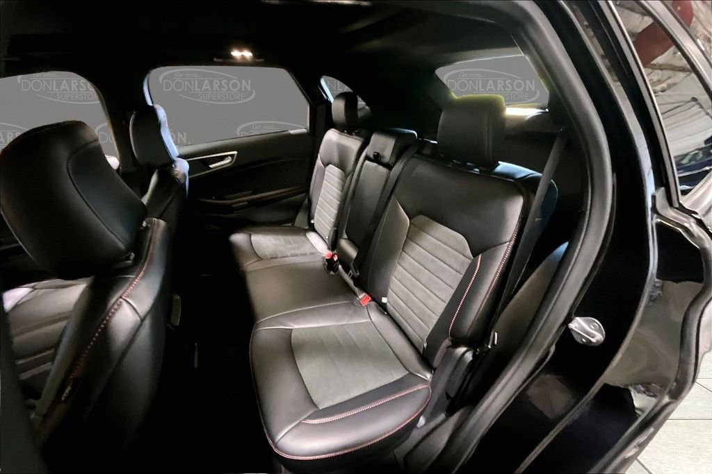 Used 2024 Ford Edge ST-Line image 14