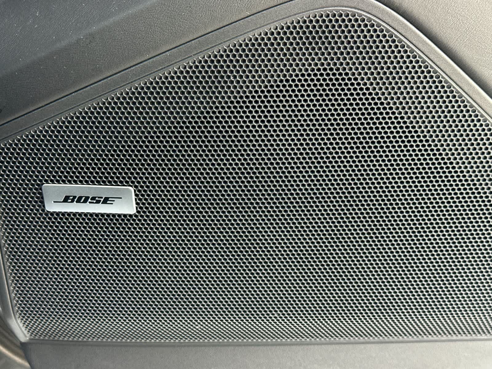 Certified 2025 Porsche Cayenne Turbo AWD/4WD image 20