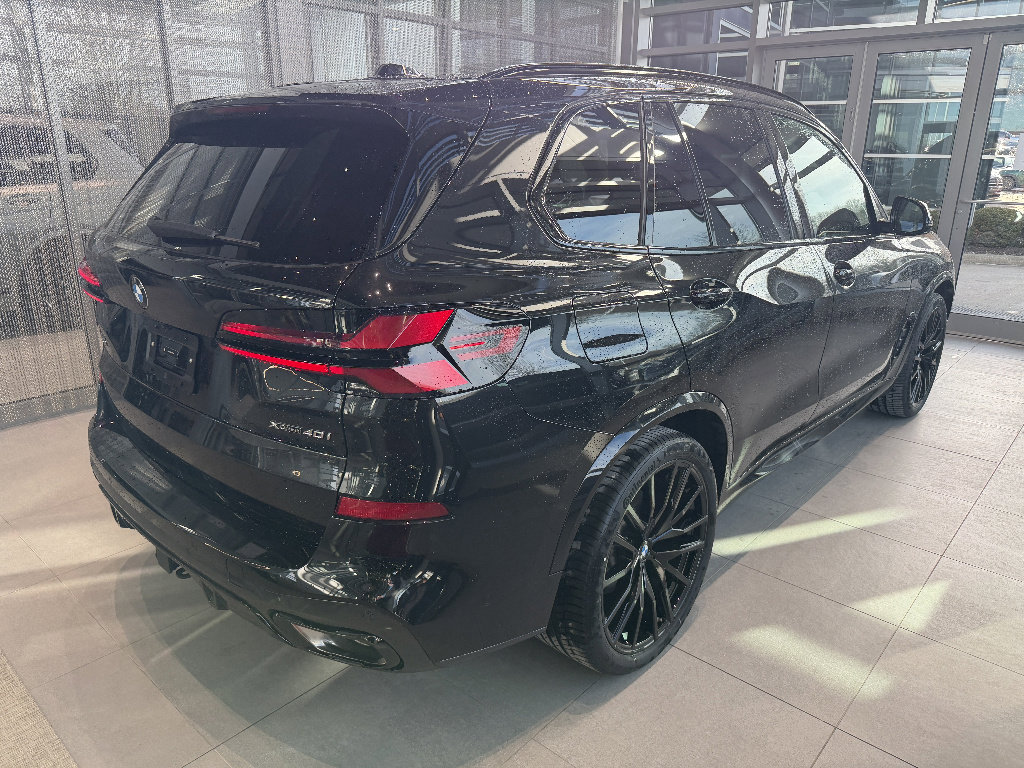 New 2026 BMW X5 xDrive40i w/ M Sport Package image 6