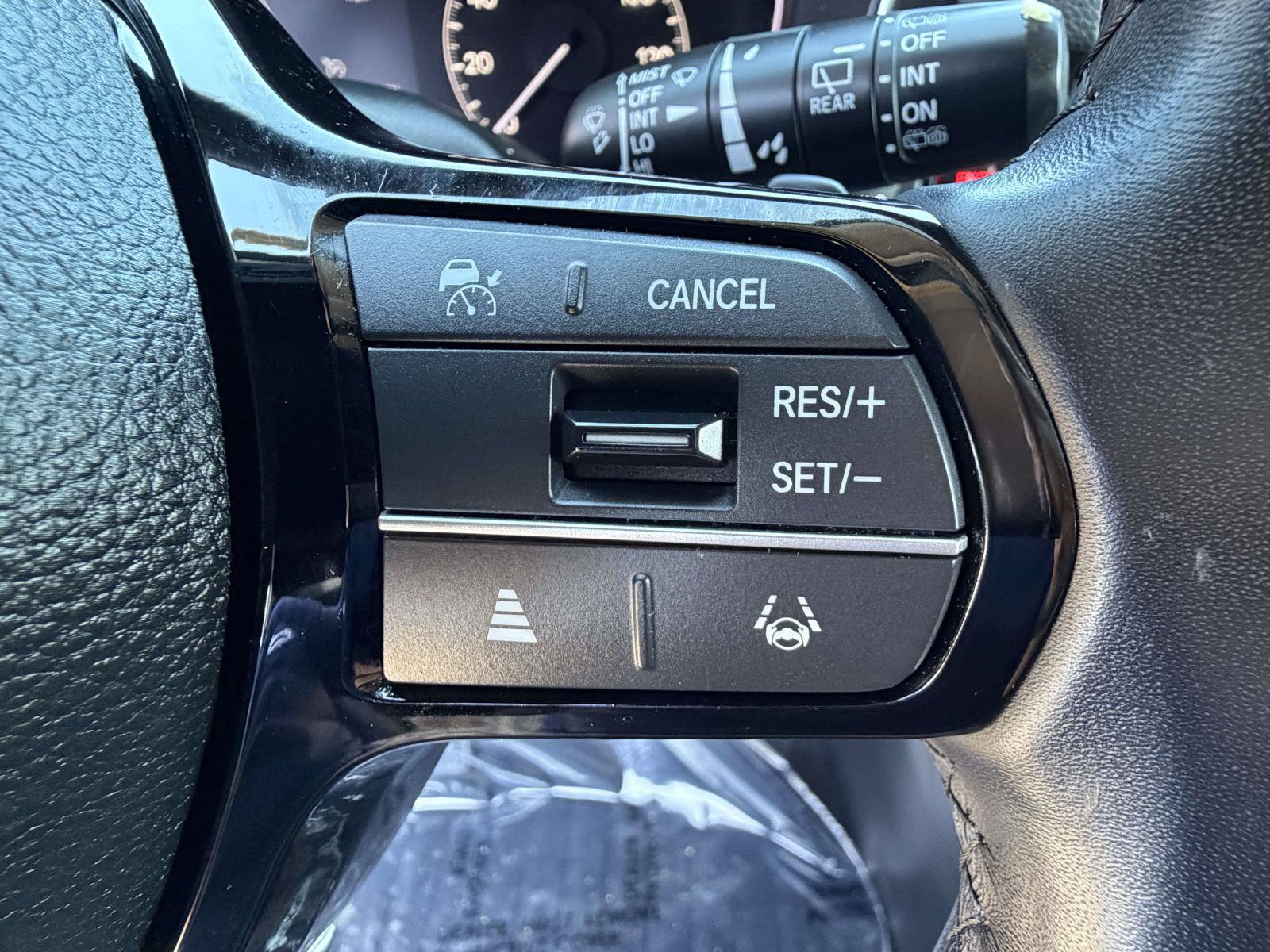 Used 2024 Honda Pilot Touring image 16