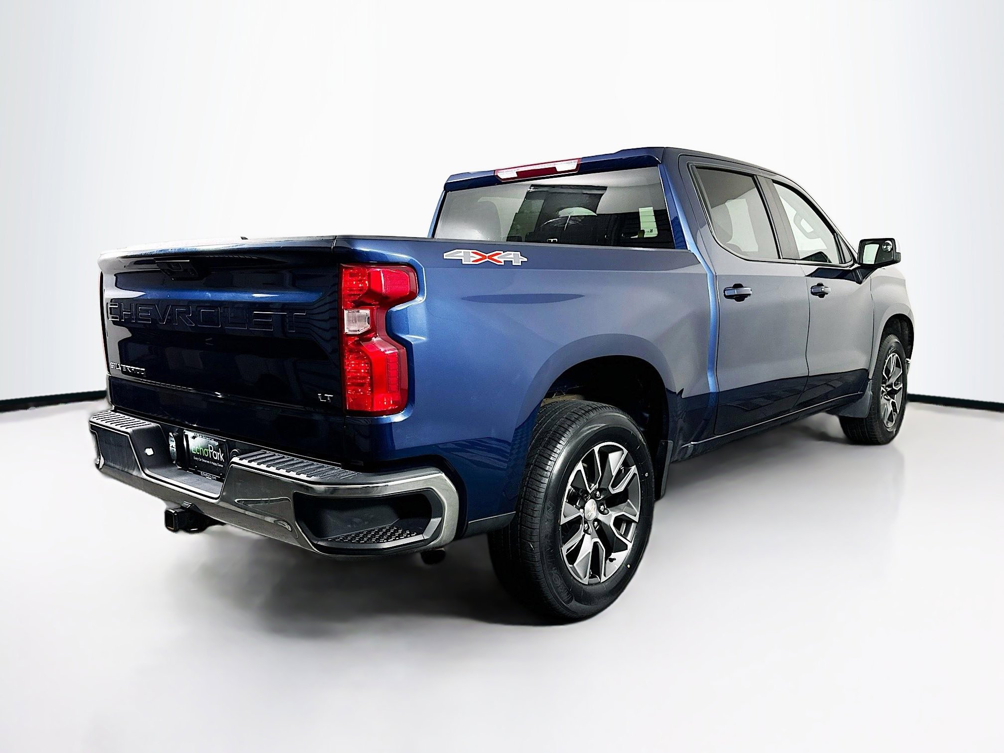 Used 2023 Chevrolet Silverado 1500 LT image 9