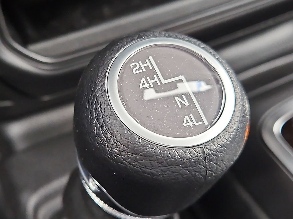 New 2026 Jeep Gladiator Sport AWD/4WD image 17