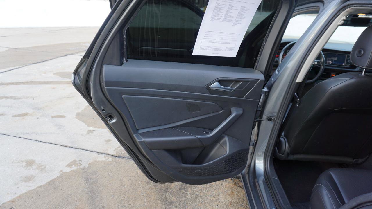 Used 2019 Volkswagen Jetta R-Line image 27