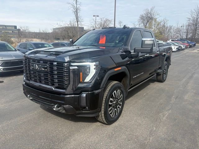 Used 2024 GMC Sierra 2500 Denali Ultimate image 1