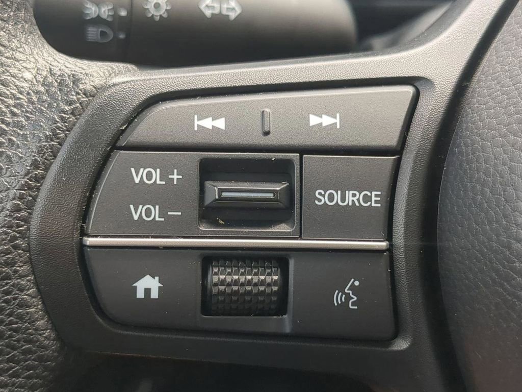 Used 2025 Honda CR-V LX image 20