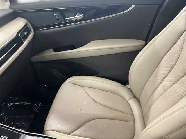 Certified 2023 Lincoln Nautilus Reserve AWD/4WD image 16