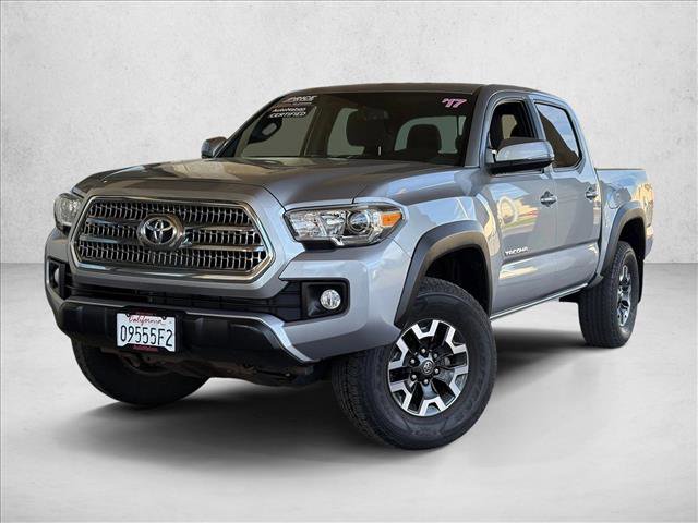 Used 2017 Toyota Tacoma TRD Off-Road w/ Tow Package image 24