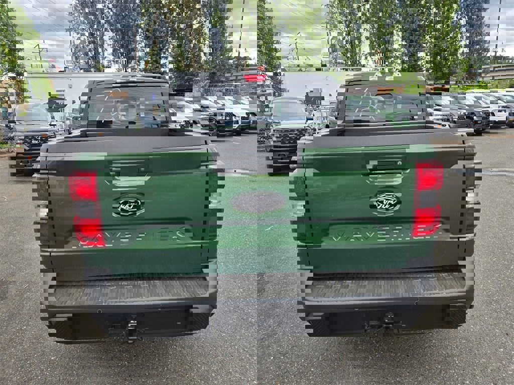 New 2025 Ford Maverick Lariat w/ Black Appearance Package image 6