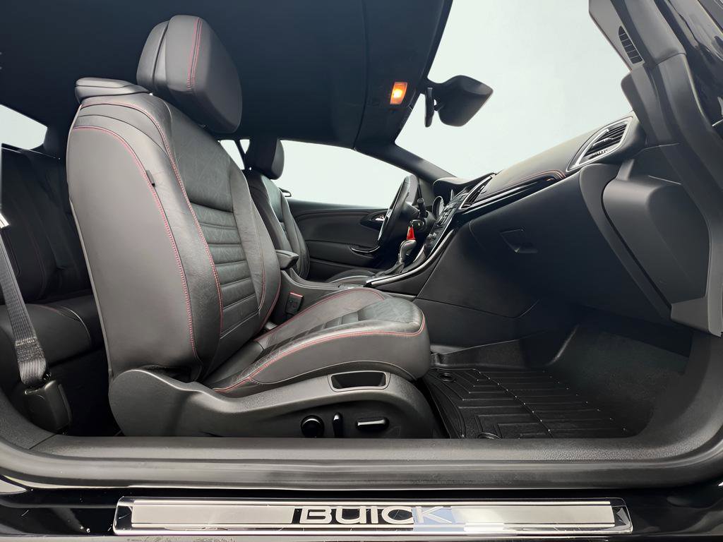 Used 2018 Buick Cascada Sport Touring w/ Dark Effects Package image 21