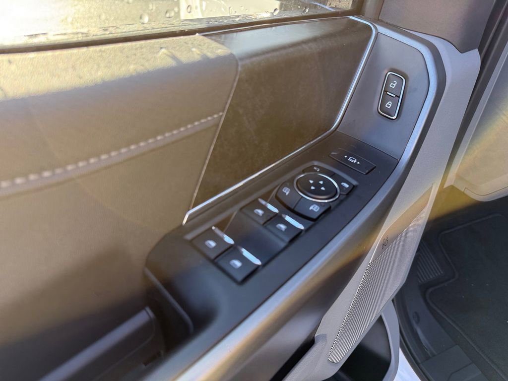 New 2026 Ford F350 XLT w/ XLT Premium Package image 11