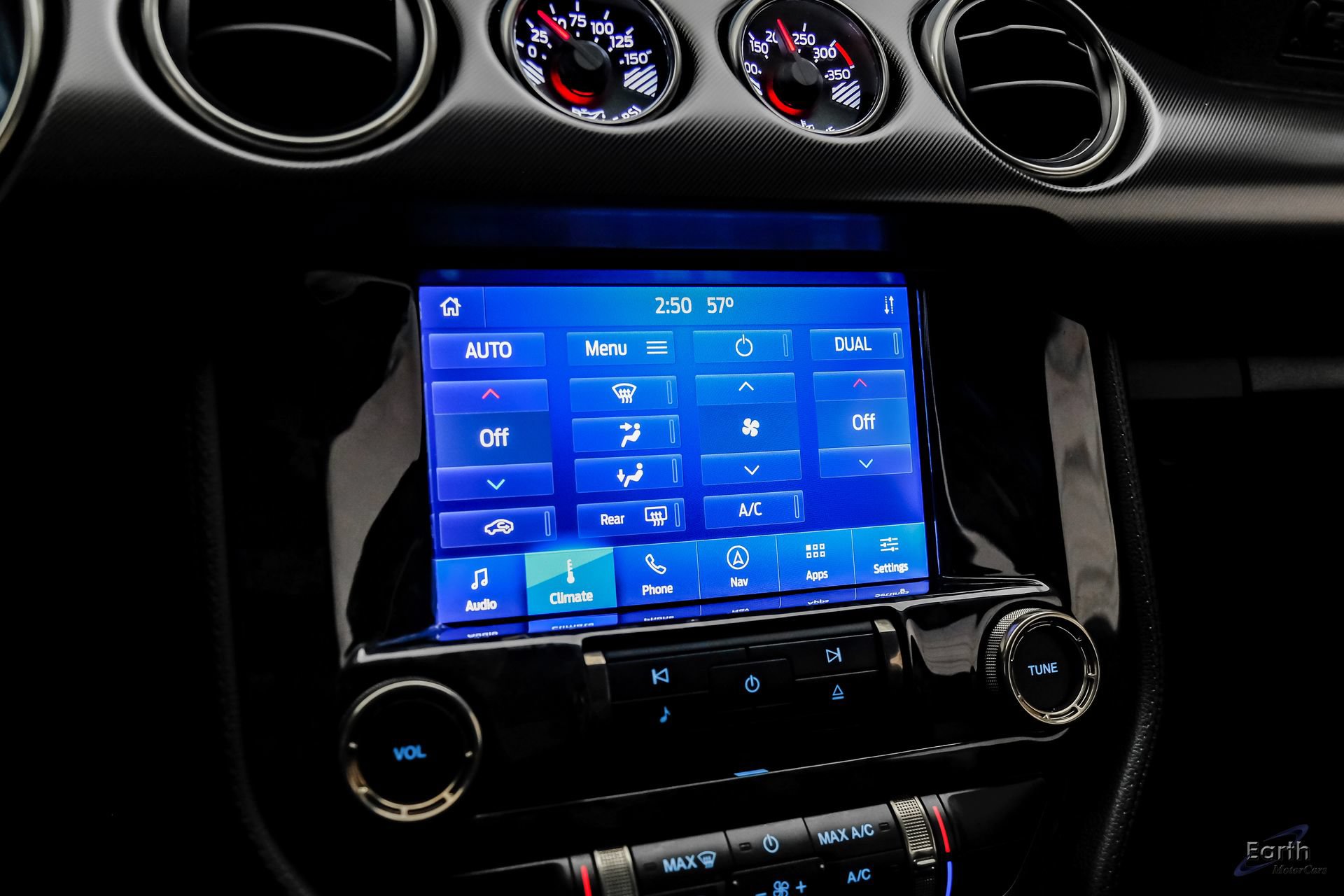 Used 2022 Ford Mustang Shelby GT500 w/ Technology Package RWD image 72