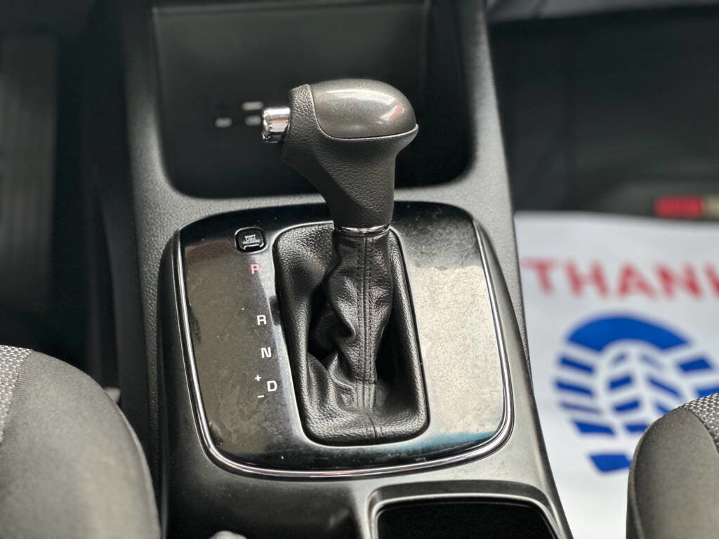 Used 2018 Kia Forte LX image 14