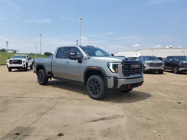 New 2025 GMC Sierra 2500 AT4 w/ AT4 Premium Plus Package