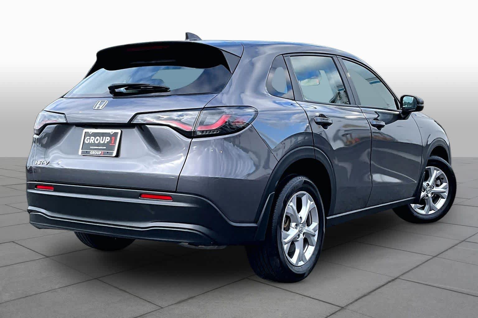 Used 2024 Honda HR-V LX image 12