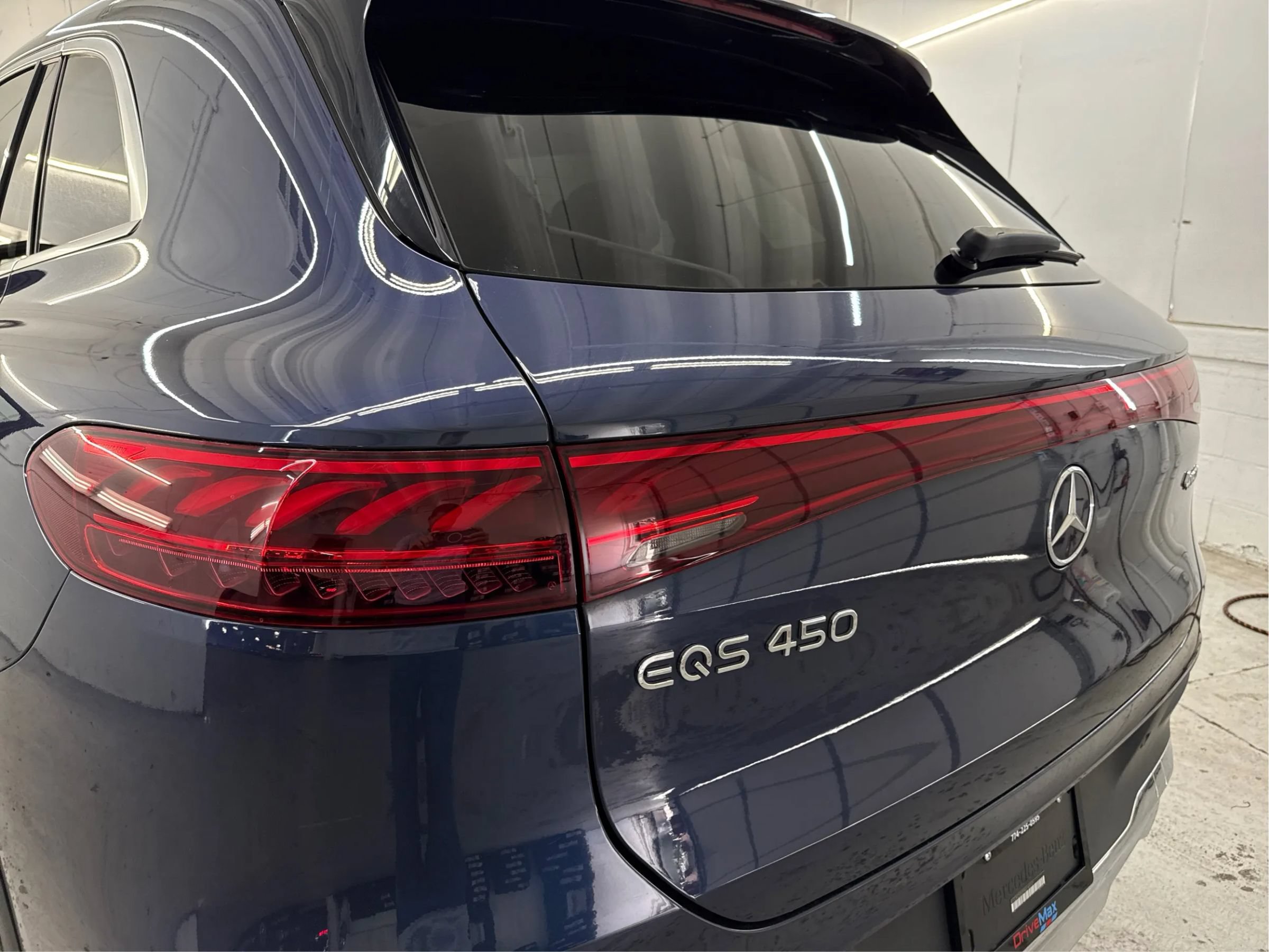 Used 2023 Mercedes-Benz EQS 450+ 4MATIC SUV w/ Acoustic Comfort Package image 32