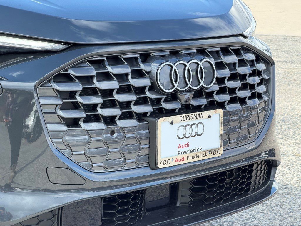 New 2025 Audi Q5 2.0T Premium Plus image 2