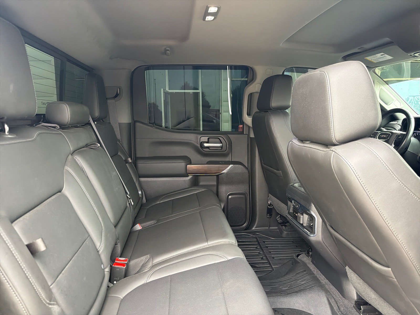 Used 2020 GMC Sierra 1500 SLT w/ SLT Premium Package AWD/4WD image 25