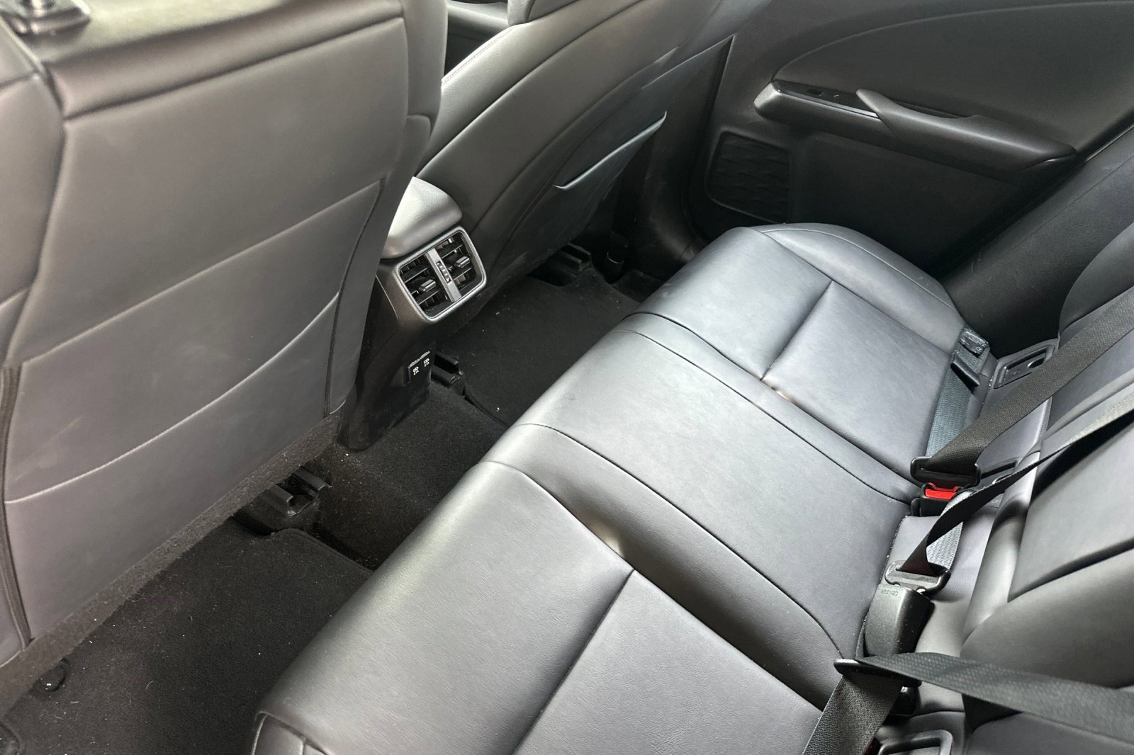 Used 2019 Lexus UX 200 F Sport w/ F Sport Premium Package image 15
