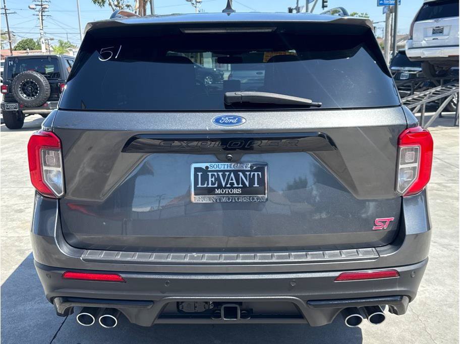 Used 2020 Ford Explorer ST w/ Premium Technology Package AWD/4WD image 6