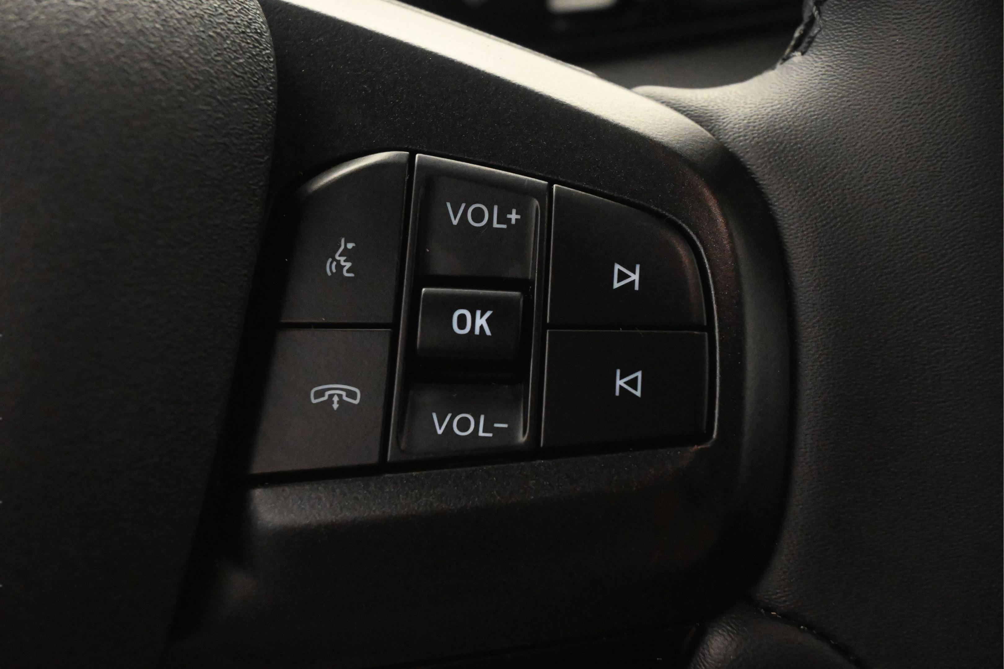 Used 2023 Ford Mustang Mach-E Select RWD image 19