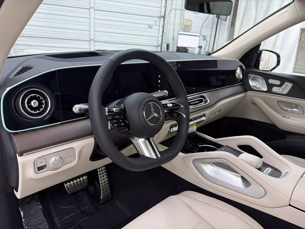 New 2027 Mercedes-Benz GLS 450 4MATIC image 13