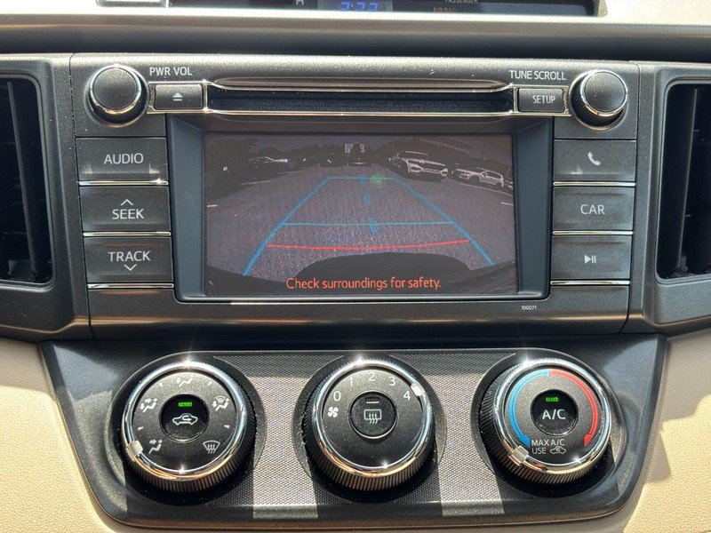 Used 2013 Toyota RAV4 LE FWD image 21