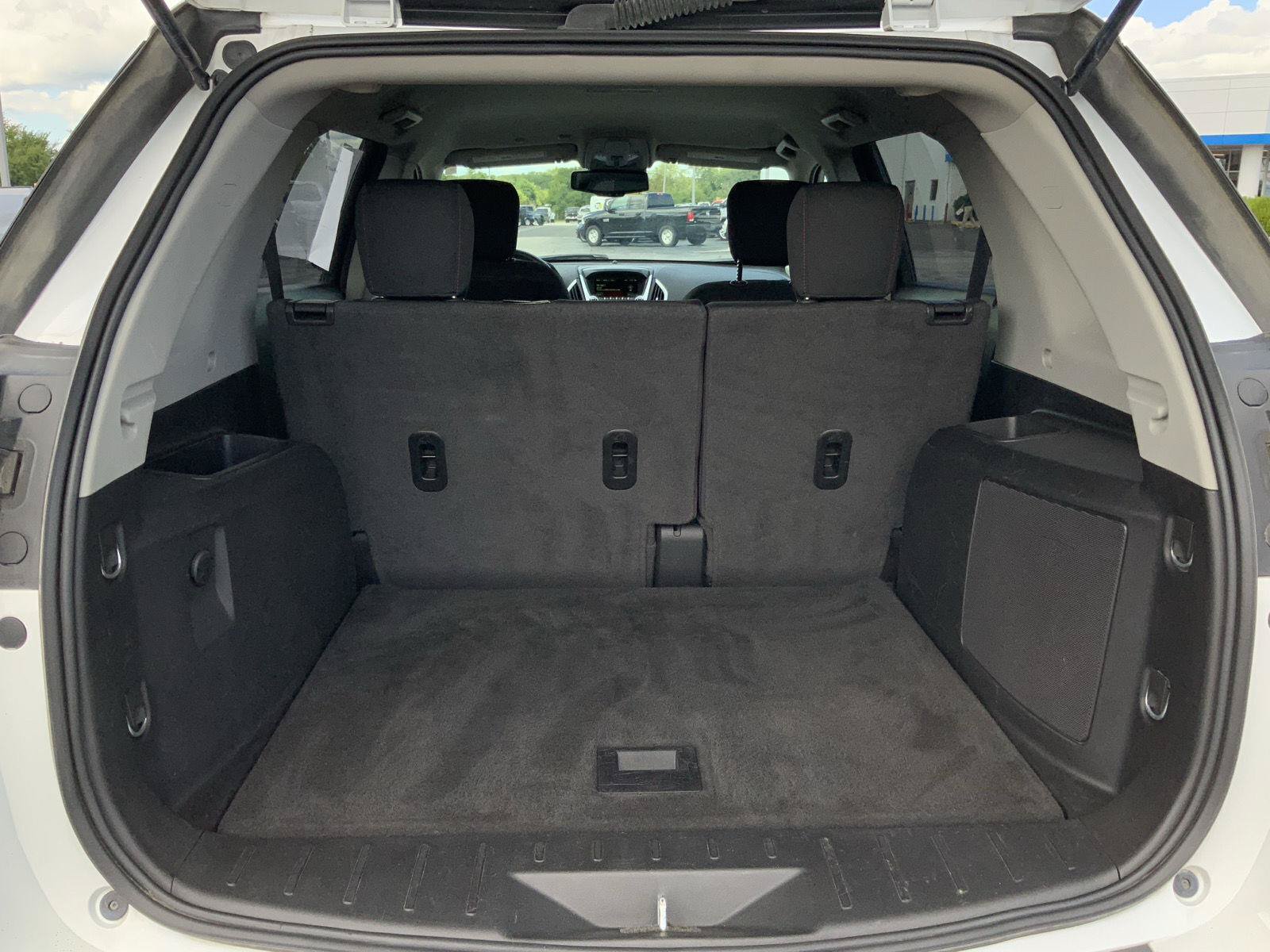 Used 2017 GMC Terrain SLE w/ Convenience Package FWD image 10