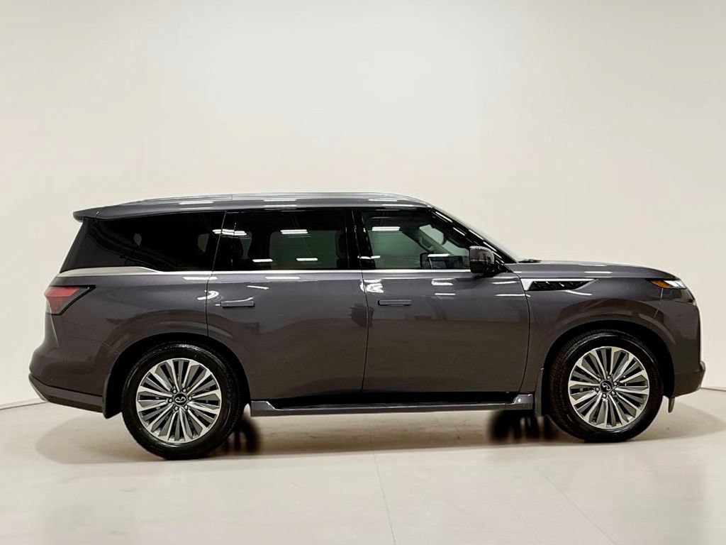Used 2026 INFINITI QX80 Luxe w/ Cargo Package AWD/4WD image 7