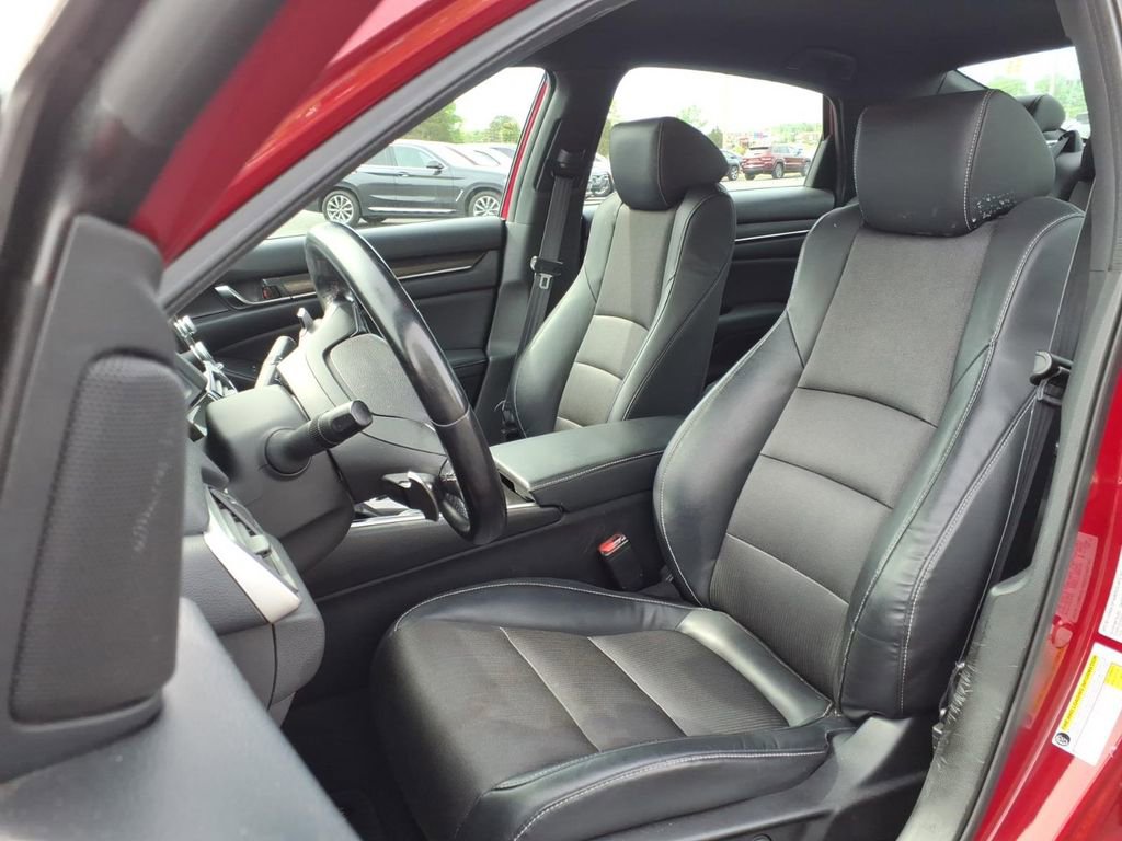 Used 2018 Honda Accord EX-L image 3