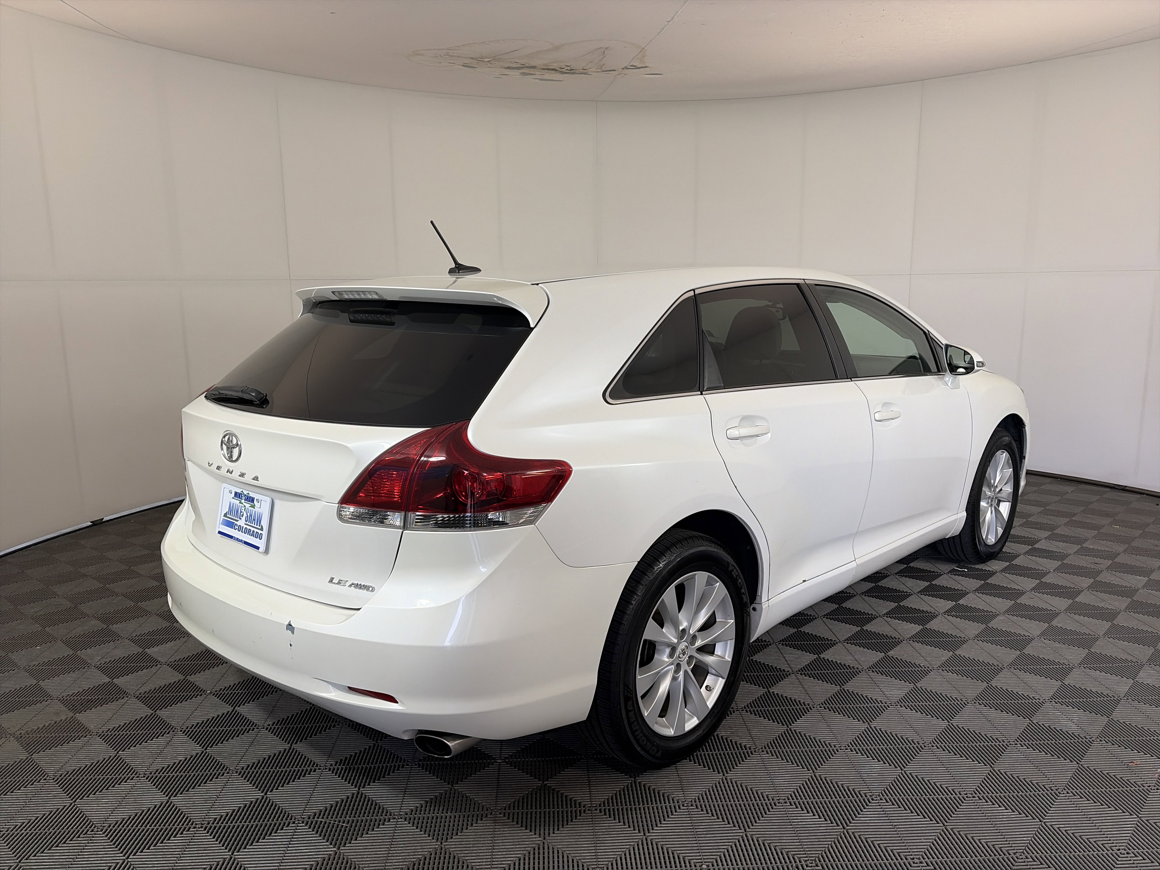 Used 2013 Toyota Venza LE image 5