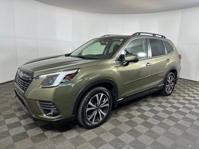 Used 2022 Subaru Forester Limited image 7