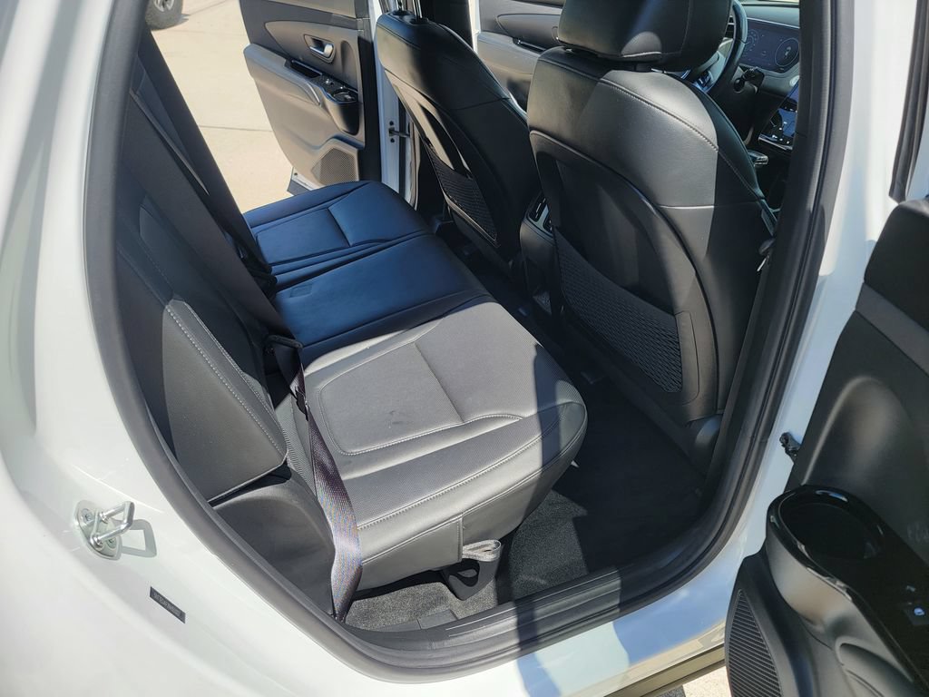 Used 2022 Hyundai Santa Cruz Limited AWD/4WD image 14