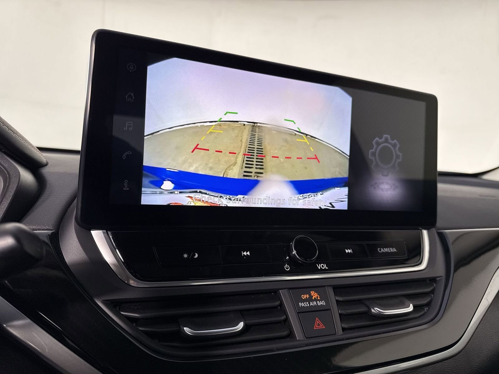 Certified 2025 Nissan Altima 2.5 SR w/ SR Premium Package image 9